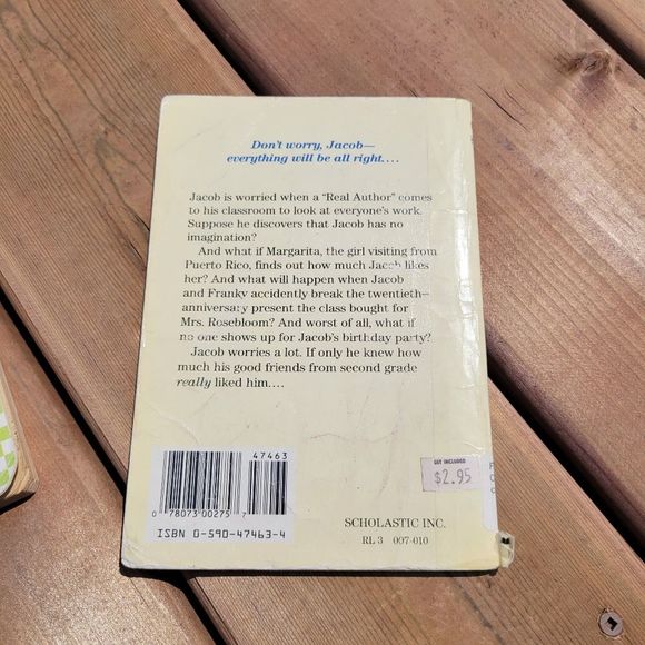 Little Apple Vintage Scholastic Books Bundle of 3 - Picture 10 of 16